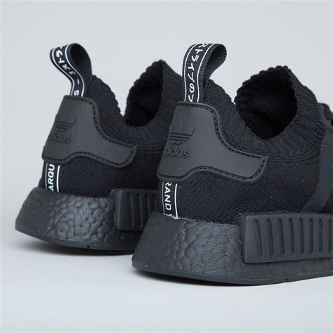 adidas nmd r1 primeknit zwart|Adidas original NMD r1 primeknit.